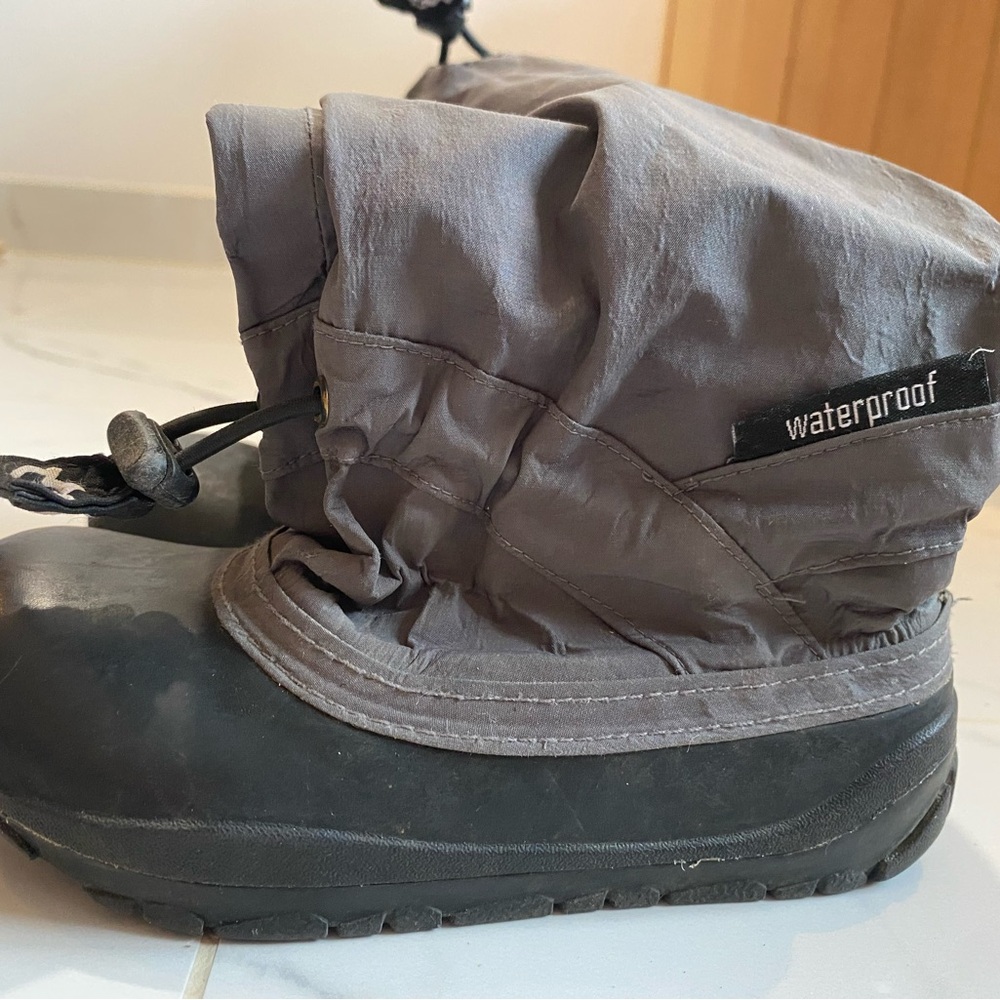 Mymayu barefoot Waterproof IBoots - Gray and Black